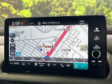 【9インチディスプレイオーディオ】お手持ちのスマートフォンとの連携で、ナビや音楽再生など各種アプリを使用可能。スマホに近い感覚でお使いいただけます♪