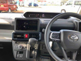 運転中も見やすいメーター。