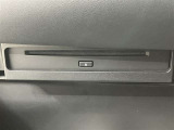 ご購入して頂いた車両は、ご納車前に、しっかり点検・整備してからの、ご納車になります。点検箇所は、エンジンオイル交換・ワイパーゴム・ブレーキ点検・調整・その他を確認の上、ご納車いたします。