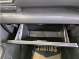 グローブボックスの収納もバッチリ