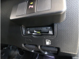 ETCを搭載しているため、高速道路の料金所で停車することなくスムーズに通過できます。支払いの手間が省け、移動中のストレスを軽減して快適なドライブをサポートします。