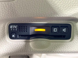 【ETC】高速道路の料金所をストレスなく通過!話題のスポットやサービスエリアに多い「スマートIC」利用時は必須のアイテムです。当店でセットアップを実施、ご納車当日からすぐにご利用いただけます!