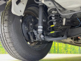 お車を安心してお乗りいただく為には、足回りの定期点検が欠かせません。サービスサポート(有償保証)では無料点検もご提供しており、安心のカーライフをお過ごしいただけるサポート体制が整っています。