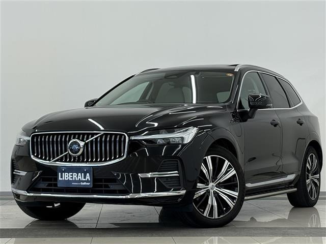 XC60  リチャージPHV T6 AWD インスクリプション 4WD 本革シート