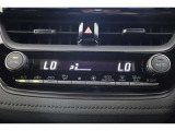 オートエアコンで車内はいつでも快適です♪