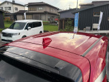 中古車という商品の特性ルーフには子キズや塗装しみ細かな凹み等があります