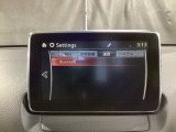 Bluetoothに接続することで、スマートフォンに入っている音楽アプリを車内で楽しめたり、通話が出来ます♪