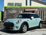 当店では、BMW MINIを中心に個性的な車の販売をしております。見ているだけでも楽しい車を展示してますので、遊びがてらにてもご来店下さい。写真画像を見ていただくとオリジナルの整備内容がご確認で出来ます。