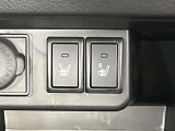 運転席、助手席側シートヒーターで座席ポカポカ!