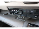 オートエアコン装備!シートヒータも付いていて寒い時期も快適です♪