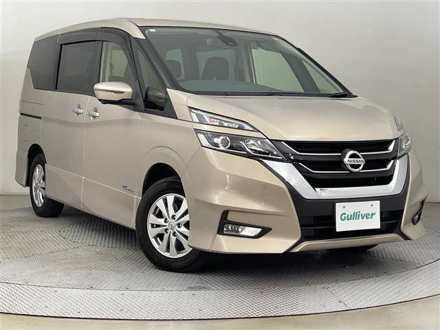 セレナ 2.0 ハイウェイスター Vセレクション 4WD ワンオーナー