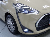 Bi-Beam LEDヘッドランプ+LEDクリアランスランプ+LEDフロントフォグランプ 少ない電力で明るく照らします☆彡
