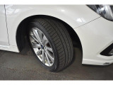 タイヤサイズは225/50R18です