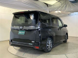 走りにこだわりながら収納力も持ち合わせたお車です。荷物を載せて軽快なドライブを楽しめますよ♪