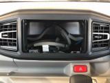 当車両はオーディオレスです。多彩なナビゲーション・オーディオをご用意しております。詳しくは当店スタッフにお問い合わせください。