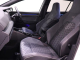 【信頼実績】VolkswagenといえばGolf!長年多くの方に選ばれ続けている信頼のモデルです。