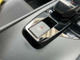 電動パーキングブレーキになっています
