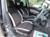 運転席回りもすっきりしていてスムーズに乗り降りができます!