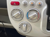 寒い冬も暑い夏も全席に快適な空調を届けてくれる、ダイヤル式エアコンを装備♪