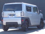 オリックス認定中古車は厳選した上質な車輌のみをお届け致します。全車にプロの職人による徹底した内外装の清掃、磨き上げ処理を施しております。