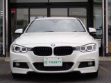 BMW在庫保有台数常時100台以上!ご来店の際はBMW本店(厚木市下荻野140-1)にご来店ください!弊社自慢の全天候型ショールーム!BMW在庫保有台数常時100台以上ございます!
