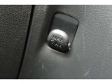 【買い物フック】買い物袋やゴミ袋などをぶら下げておくことが出来ます♪
