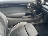 ◆全国納車可能です。納車方法及び費用につきましては、お気軽にコーディネーターまでご相談ください。遠方のご納車の際も我々がしっかりサポートさせて頂きます。お気軽にスタッフまでご相談下さい。