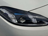 LEDヘッドライトで視界も良好です。見た目も恰好良いです。
