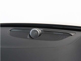 【Bowers&Wilkins】世界のオーディオファン垂涎のプレミアムサウンドシステムを搭載。コンサートホールのベストポジションに相当する音場空間を忠実に再現。乗る人すべてに驚きの音響体験を提供します