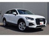 Q2 35 TFSI アドバンスド 