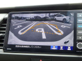 【バックモニター】車をバックさせる際に後方の様子をカーナビのモニターで確認。バック駐車を安全にスムーズに行うことができます!