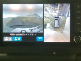 【マルチビューカメラ】周囲の状況を多彩なビューでナビ画面に表示します。駐車場や見通しの悪い交差点での安心感を高めます♪