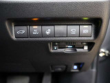 非常時やキャンプなどに役立つAC100Vコンセント付きです