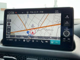 Honda CONNECTディスプレーを装備しております。Honda CONNECT対応で便利が広がったナビディスプレー。機能は増えても快適な操作性はそのままです。