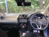 フロントガラスが大きく、ワイドな視界で運転もしやすくなるように、設計されています。