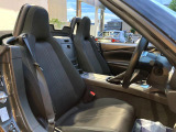 運転席シート廻りは使用感も少なく、良好な状態となっています。丁寧に使われていたことがよくわかりますね。
