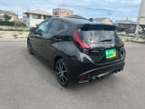 ルームクリーニングも隅々まで綺麗にしてお渡ししています。他店の車のクオリティと比較してください!!!