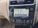 純正ナビ☆フルセグTVやDVD再生機能、Bluetooth機能も付いています!携帯と繋げばお気に入りの音楽が聴けちゃいます♪