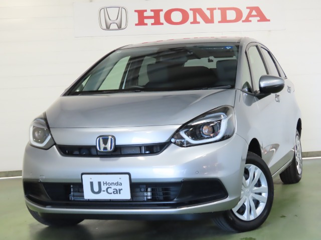 フィット  1.5 e:HEV ベーシック 4WD