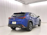 「バックフォルム」です。トランク・ラゲッジスペースには、多くの荷物を入れることが可能です。