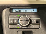 車内空調は&rdquo;AUTOエアコン&rdquo;にお任せ。運転に集中出来ますよ!