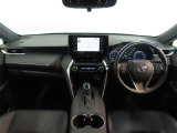 見通しのよいすっきりとした視界で、誰でも運転しやすいです。運転のしやすさは疲れにくさにも繋がりますよ♪