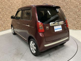 ■充実のアフターサービス■ 車の販売はもちろん、自社整備工場・自社鈑金工場・オイル交換&点検専門店舗を完備しておりますので納車後もお客様のカーライフをトータルでサポートいたします。