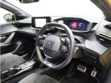 ■GT専用小径スポーツレザーステアリング ■ハンズフリーアクセス ■スマートキー