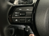ステアリングリモコンは、運転中でも簡単に音量調整やチャンネル変更もできます!わき見運転防止にもつながるので安心です♪
