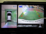 アラウンドビューモニターで車庫入れも空から見ている様に駐車できラクラクです。