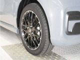 認定中古車では、厳しいHonda認定基準をクリアした厳選されたHonda認定中古車のみ、取り扱っております。「ご購入前の安心」「納車後の信頼」を車両と一緒に提供しております。