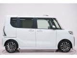 県内13店舗にて常時500台以上ダイハツ車を展示中です。見て、触って、納得のいく一台をぜひ見つけてください。