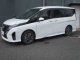 セレナ 1.4 e-POWER ハイウェイスターV 