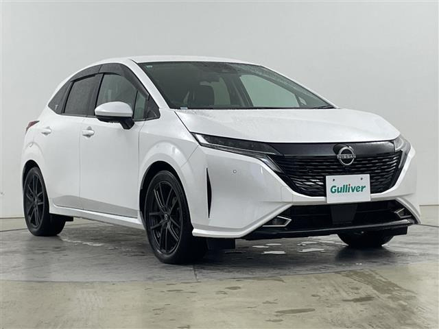 ノートオーラ 1.2 G FOUR レザーエディション 4WD 本革シート
